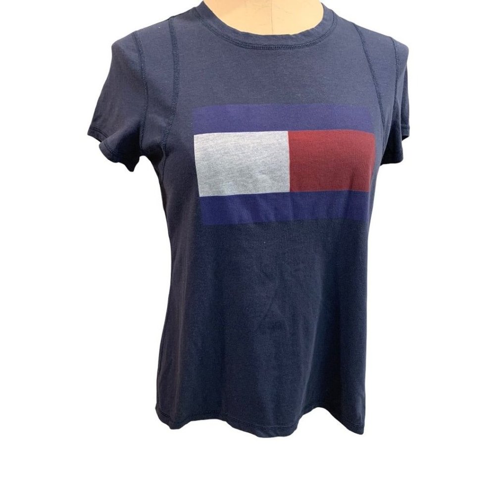Small Tommy Hilfiger Women's Navy Blue Short Sleeve Logo Tshirt